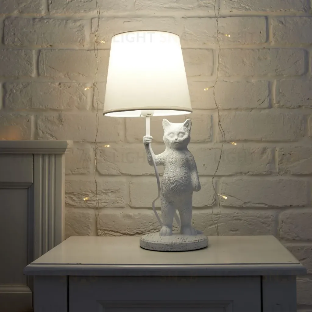 Настольная лампа Uniel UML-B465 E14 WHITE UL-00011382 UML-B465 E14 WHITE