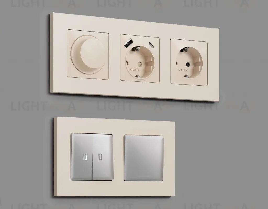 Рамка трехместная Ambrella Volt Qubi AF250333 AF250333