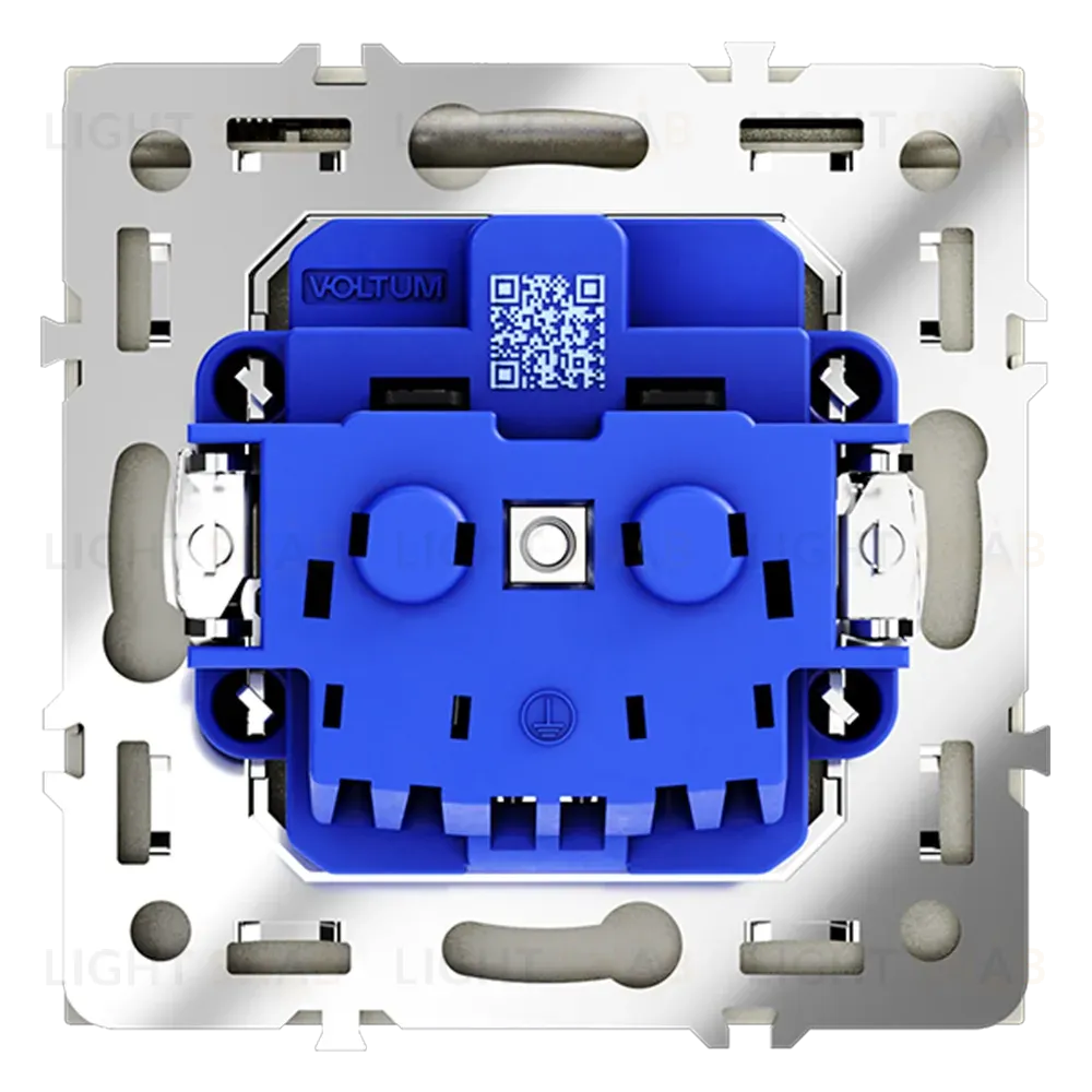 Розетка с защитными шторками и крышкой Voltum S70 VLS040305 (сталь) VLS040305