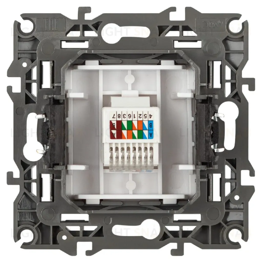 Розетка компьютерная RJ45 Эра 12-3107-01М Б0065712 Б0065712