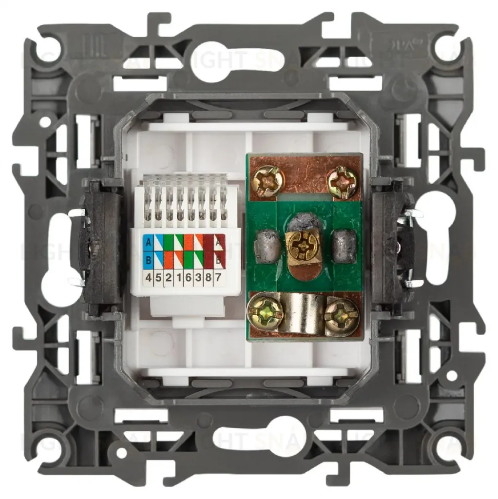 Розетка комбинированная RJ45+TV Эра 12-3110-16 Б0065646 Б0065646