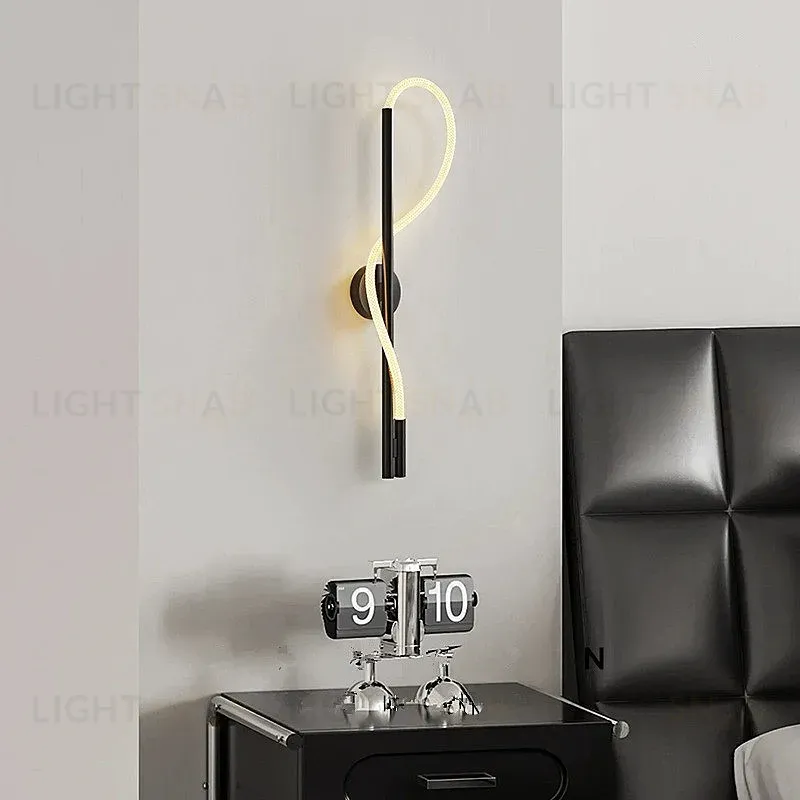 Настенный светильник Lightera Tura LE103W-90B LE103W-90B