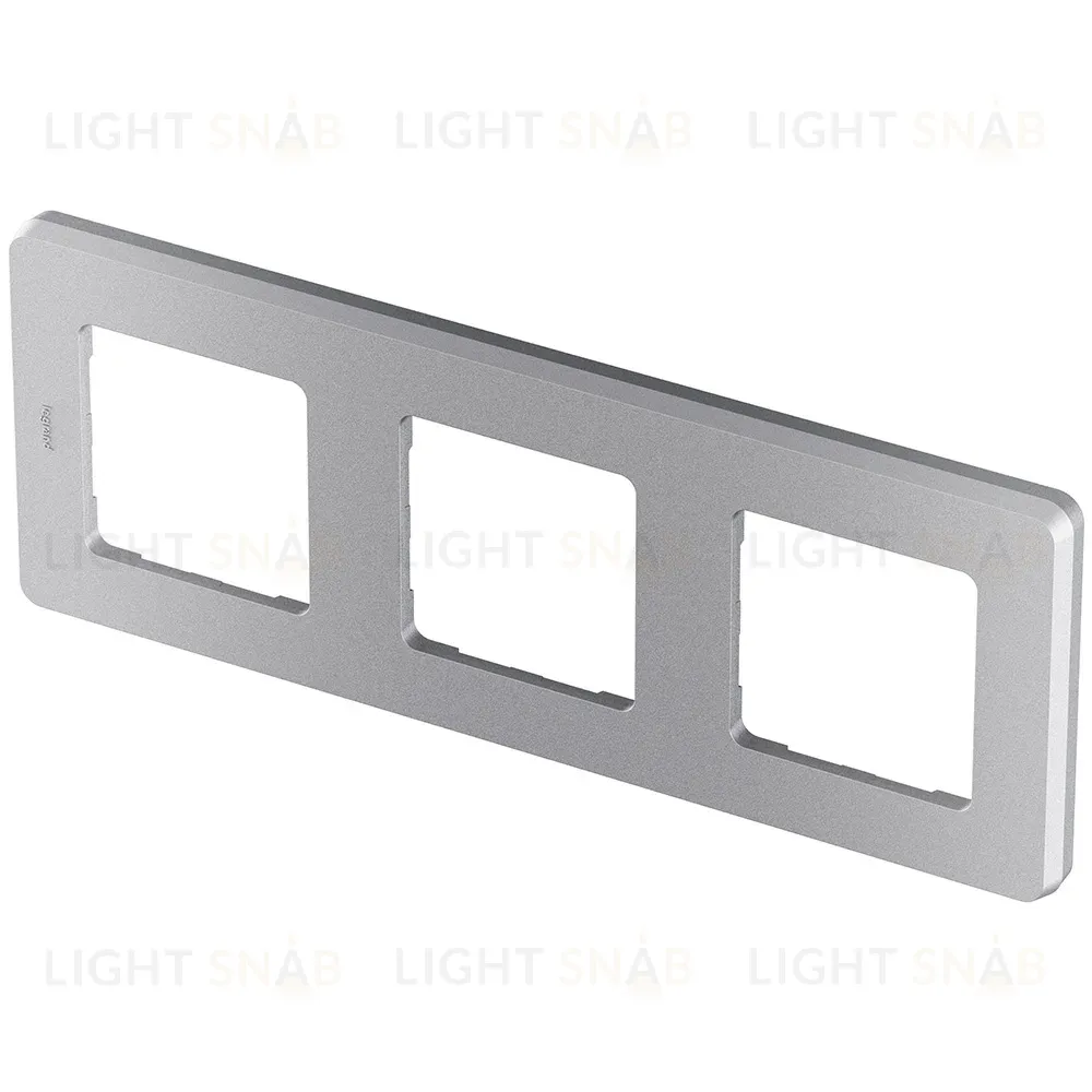 Рамка трехместная Legrand Inspiria 673952 673952