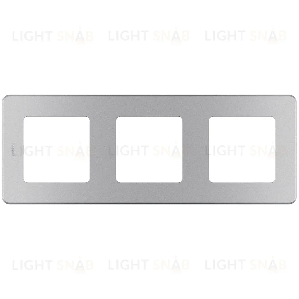 Рамка трехместная Legrand Inspiria 673952 673952