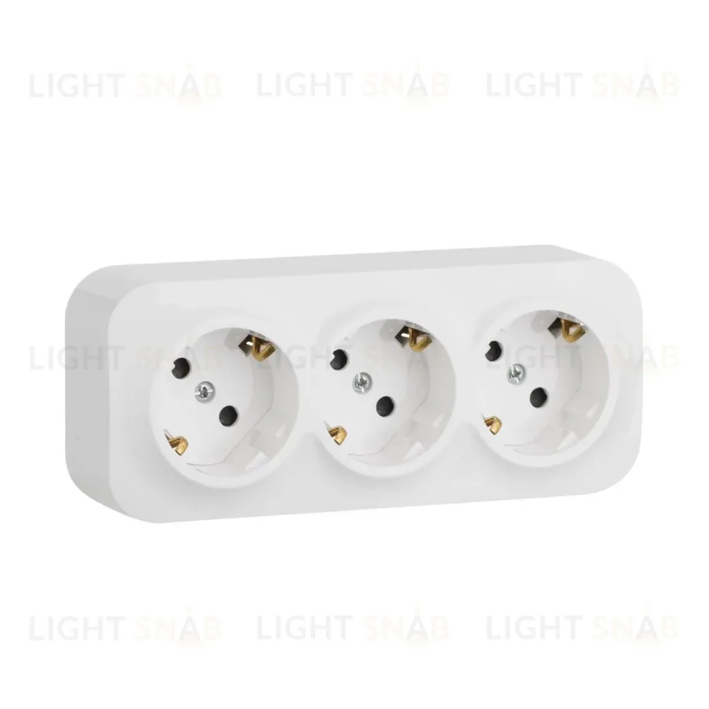 Розеточный блок двойной с/з со шторками Legrand Quteo 782238 782238