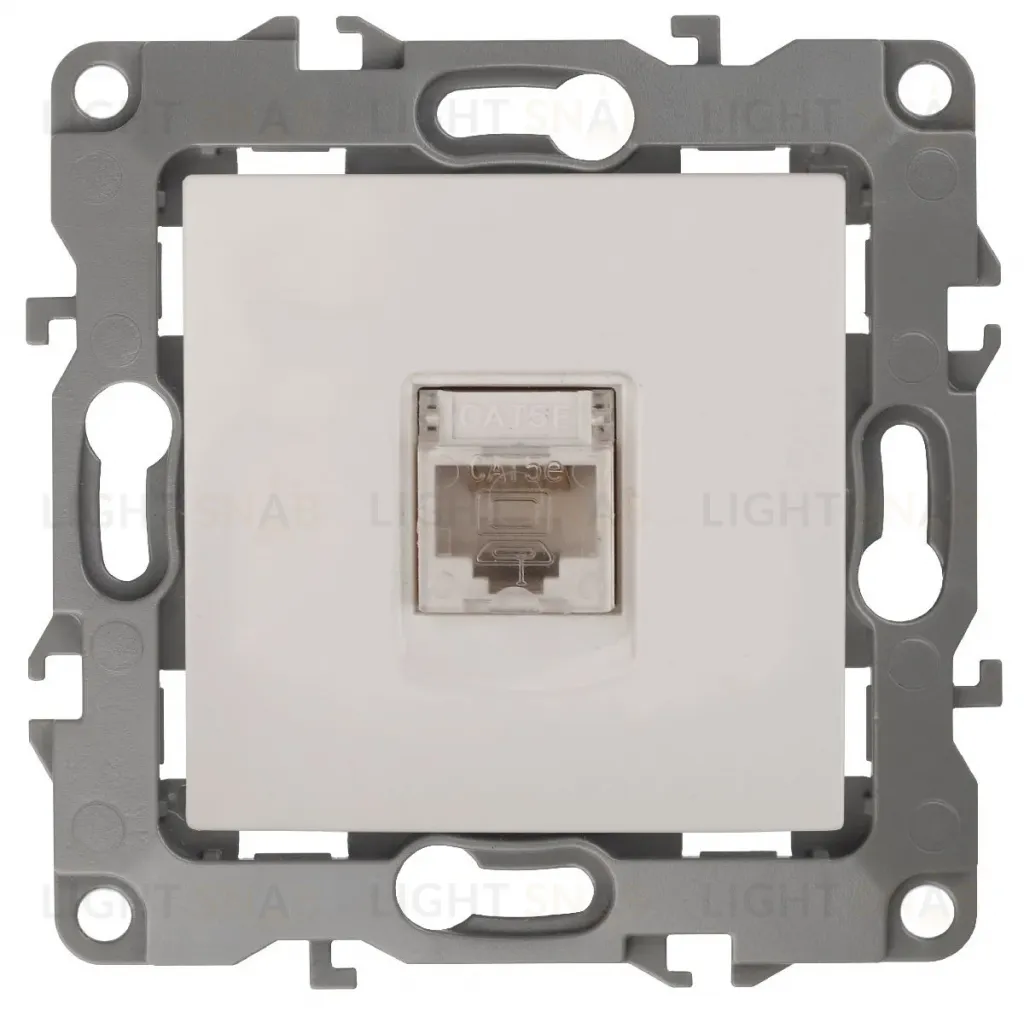 Розетка информационная RJ45 Эра 12-3107-02 Б0014724 Б0014724