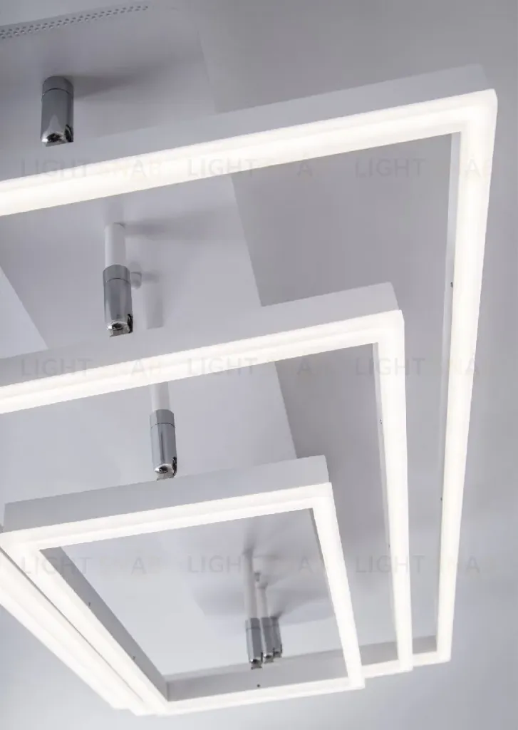 Потолочная люстра LED4U L11001-3CL WH L11001-3CL WH