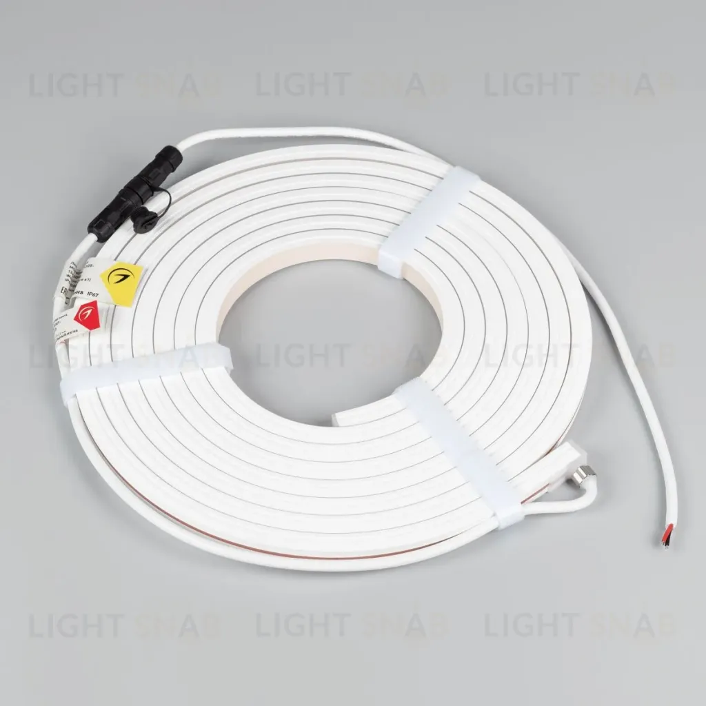 Светодиодная герметичная лента Arlight MOONLIGHT-TOP-X320-13x12mm 24V White6500 (5 W/m, IP67, sauna, 5m, wire x1) 051133 051133