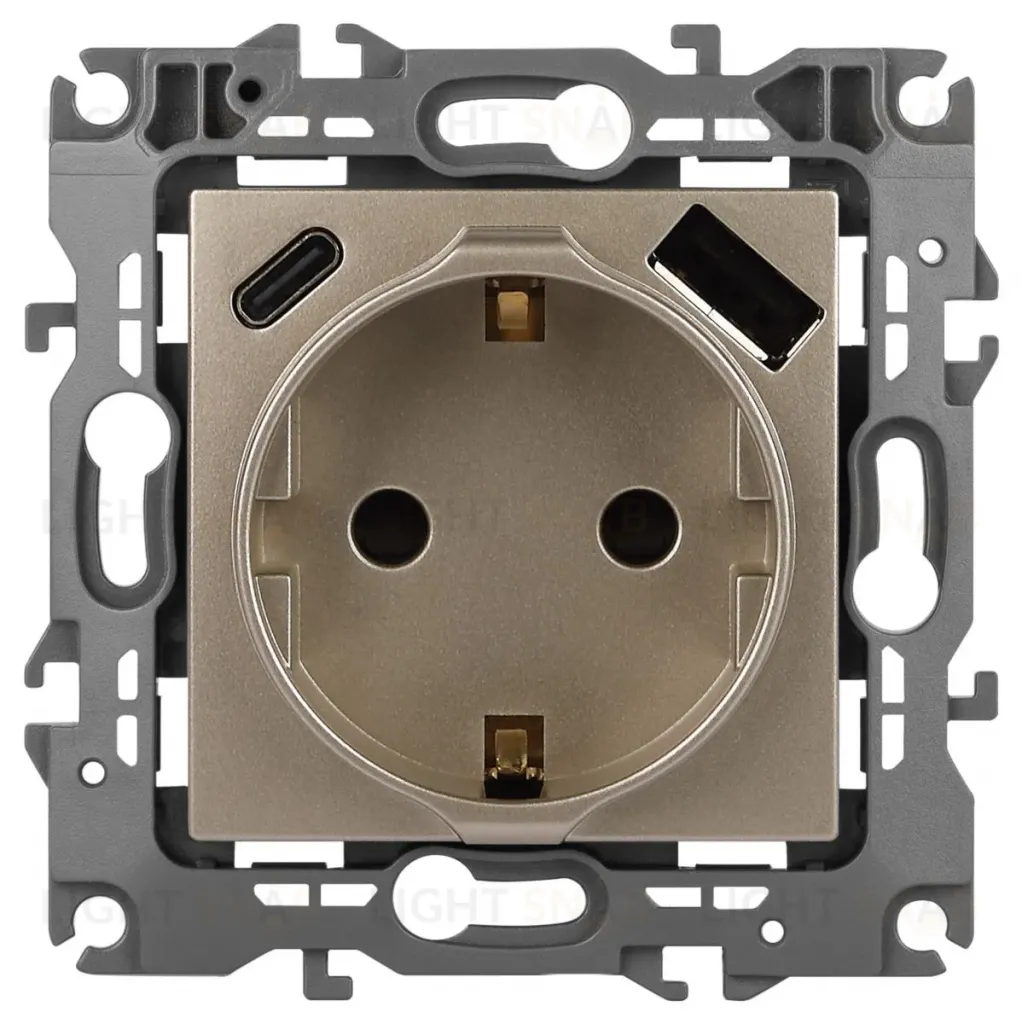Розетка со шторками с USB type-A+C Эра 12-4108-04 Б0067727 Б0067727