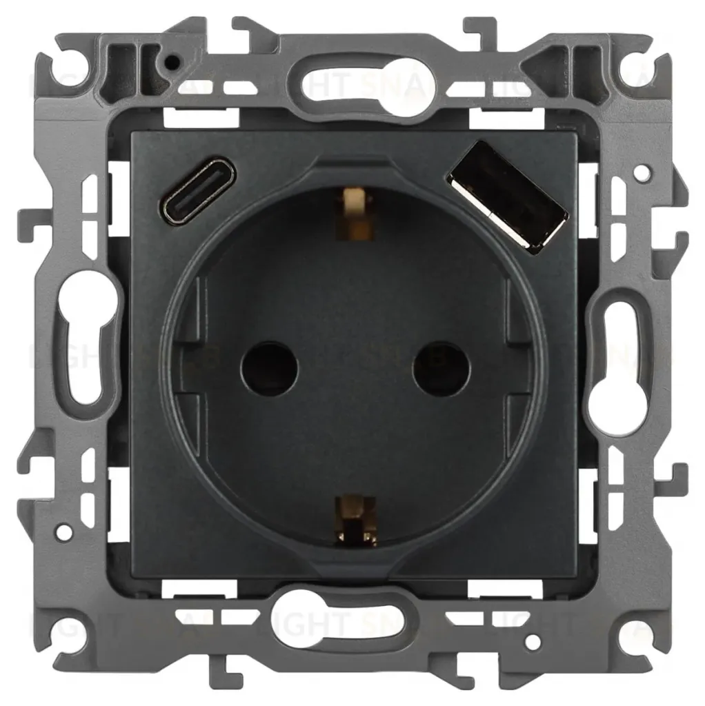 Розетка со шторками с USB type-A+C Эра 12-4108-12 Б0067700 Б0067700