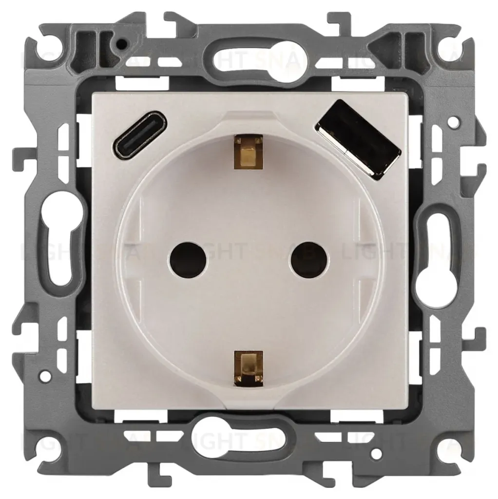 Розетка со шторками с USB type-A+C Эра 12-4108-15 Б0067767 Б0067767