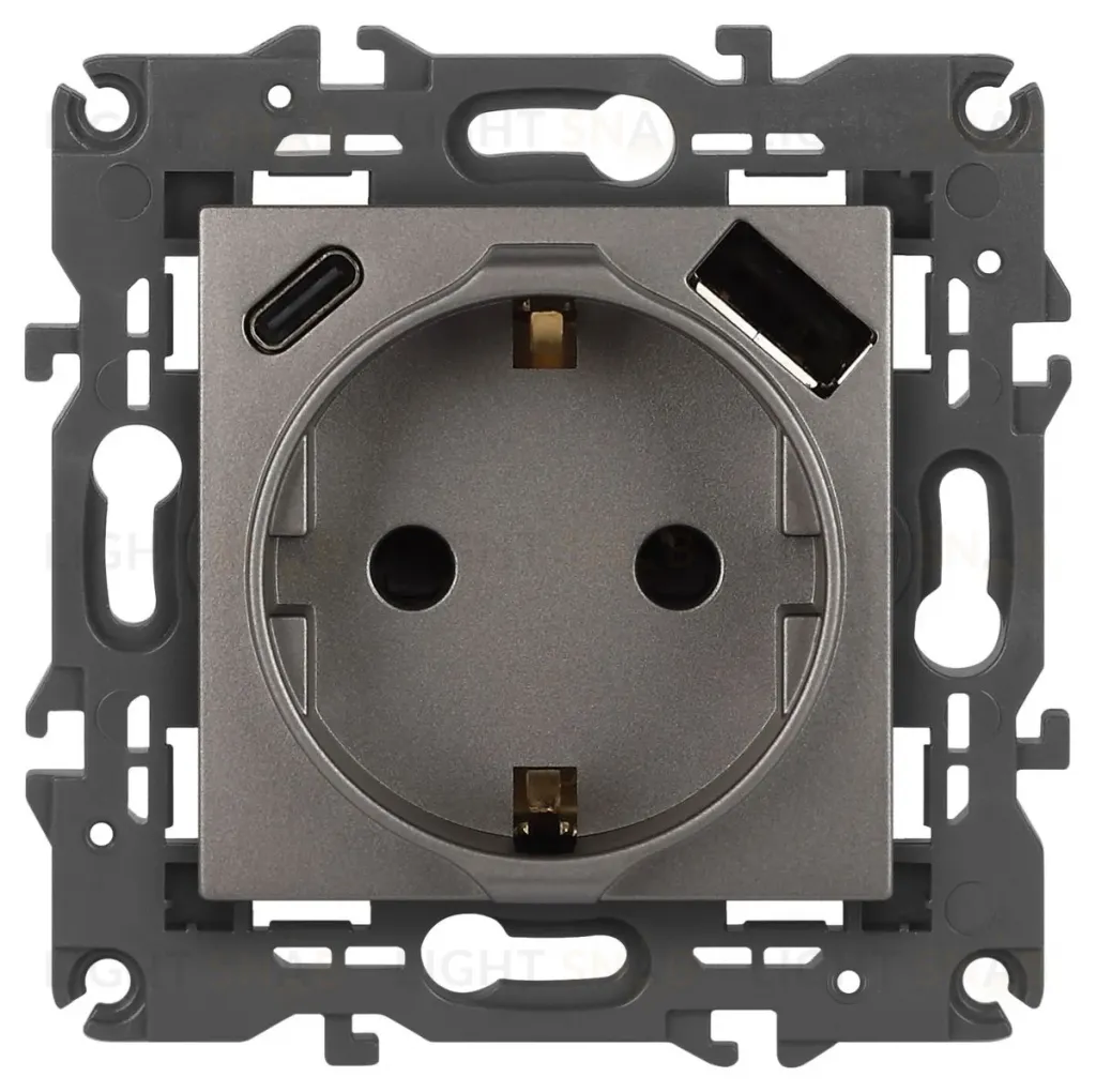 Розетка со шторками с USB type-A+C Эра Elegance 14-4108-16 Б0067695 Б0067695