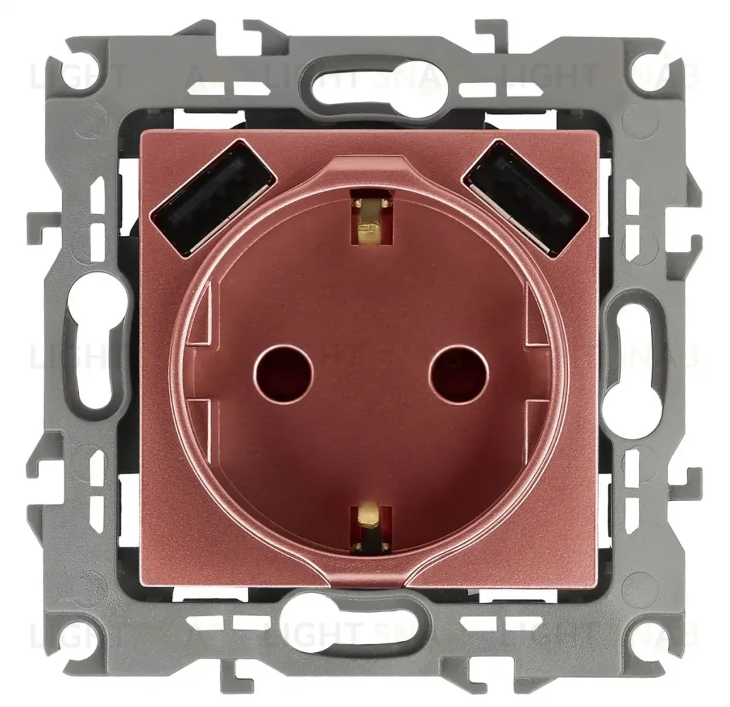 Розетка 2P+E со шторками и 2xUSB Эра 12-4109-14 Б0047848 Б0047848