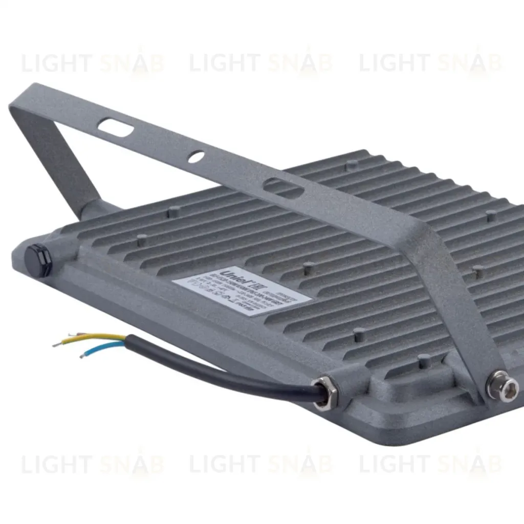 Прожектор Uniel ULF-F52D-150W/6500K IP65 200-240V GREY UL-00013059 ULF-F52D-150W/6500K IP65 200-240V GREY