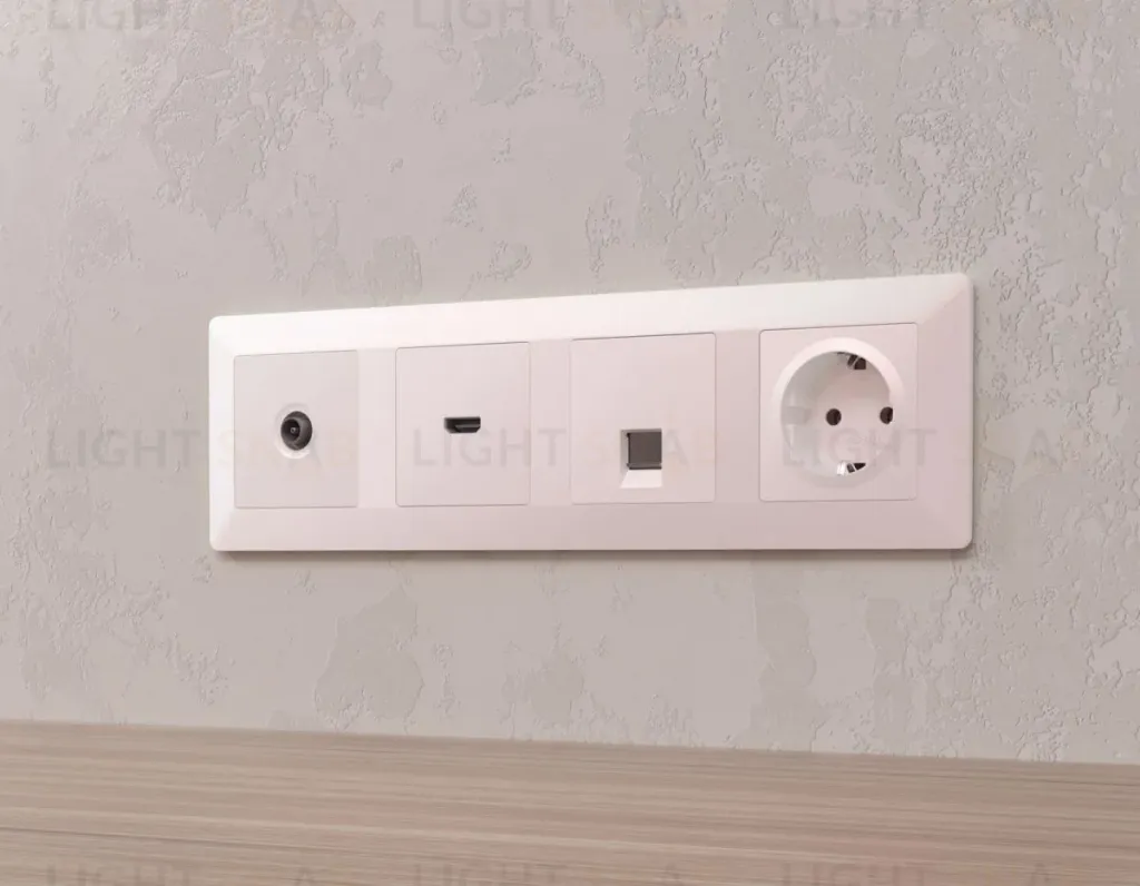 Комплект механизма компьютерной розетки RJ-45 экранированной с автоматической защитной шторкой Alfa Жемчуг Quant Ambrella Volt MA212005 (AP2120, VM185) MA212005