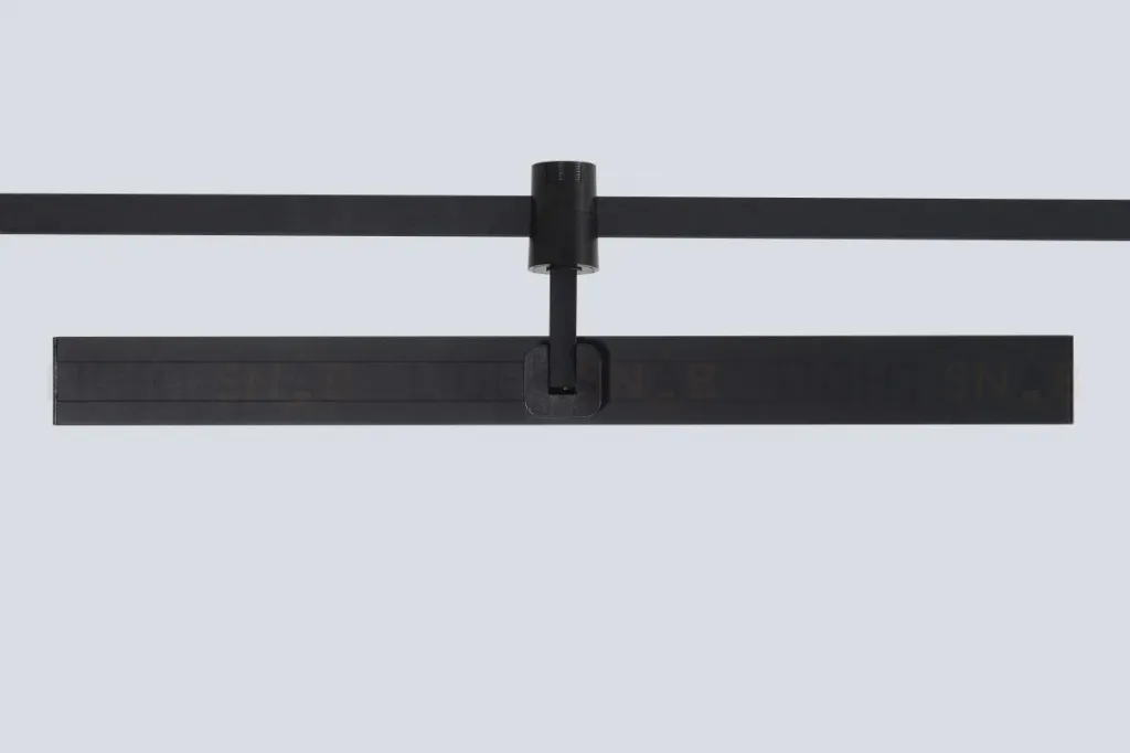 Трековый светильник для гибкой магнитной системы Crystal Lux Trace 48V CLT 0.37 001 18W BL SMART CLT 0.37 001 18W BL SMART