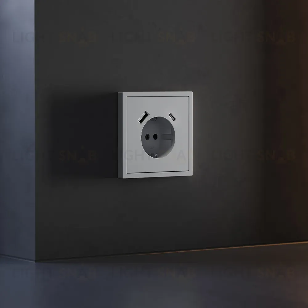 Накладка для розетки с заземлением и защитными шторками, с USB A+C Voltum S70 (серый) VLS001016 VLS001016