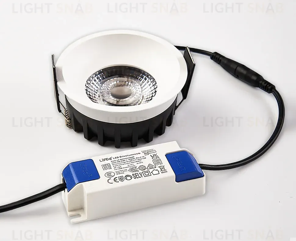 Встраиваемый светильник Italline IT08-8042 white 3000K IT08-8042 white 3000K
