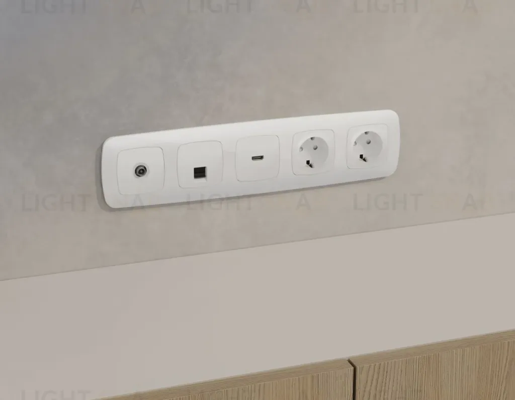 Комплект механизма компьютерной розетки Ambrella Volt RJ-45 (8P8C) CAT6A экранированной с автоматической защитной шторкой OMEGA MO112005 Белый глянец QUANT (OP1120, VM185) MO112005