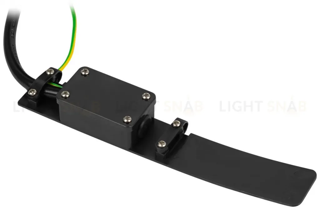 Ландшафтный светильник ЭРА Беллона GBF-103-1-SL-0450 230В Е27 IP54 серебро с розеткой Б0071045 Б0071045