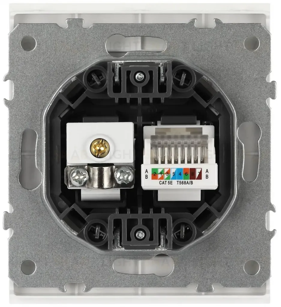 Розетка ЭРА Arktik 16-3110-01 комбинированная RJ45+TV белый Б0070494 Б0070494