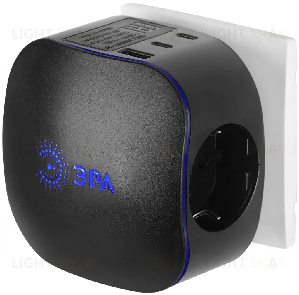 Разветвитель электрический ЭРА SP-3e-3USBAC-B на 3 розетки + 3 USB A+C с заземлением со шторками 16А черный Б0069082 Б0069082