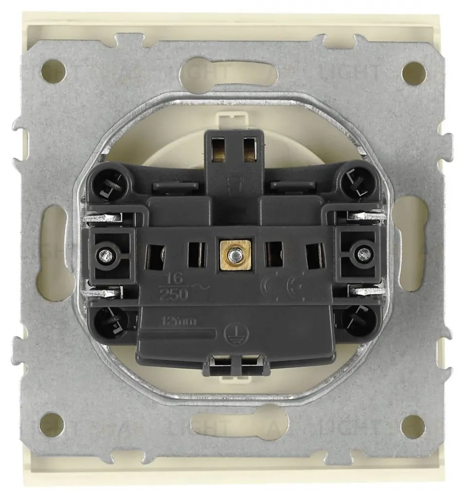 Розетка Эра Arktik 16-2101-02 с заземлением 2P+E Schuko 16А-250В слоновая кость Б0070415 Б0070415
