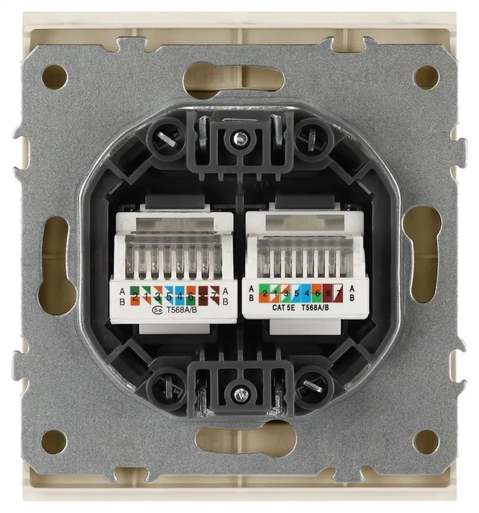 Розетка Эра Arktik 16-3108-04 информационная двойная 2XRJ45 шампань Б0070487 Б0070487