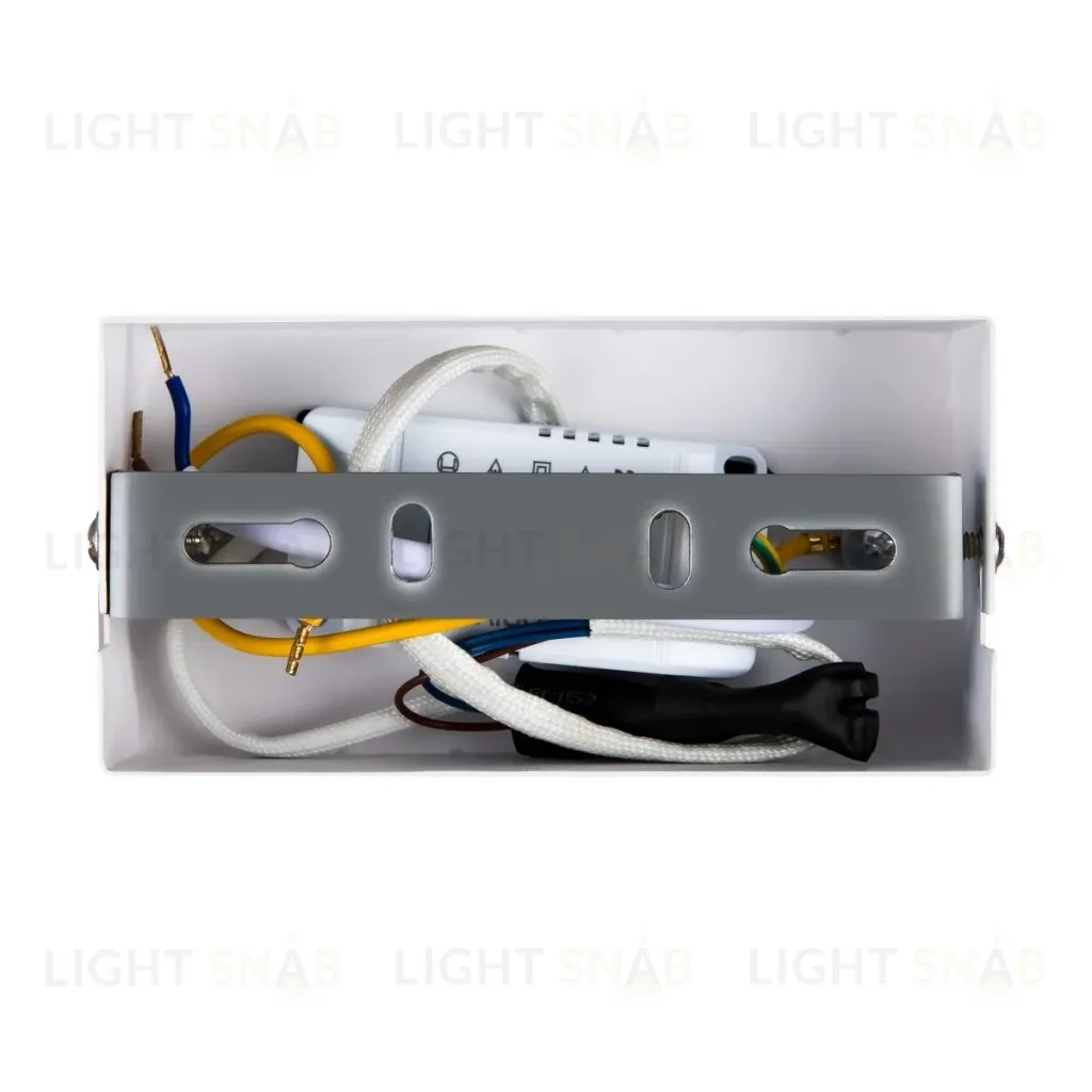 Настенный светильник Freya Wish FR6125WL-L19W FR6125WL-L19W