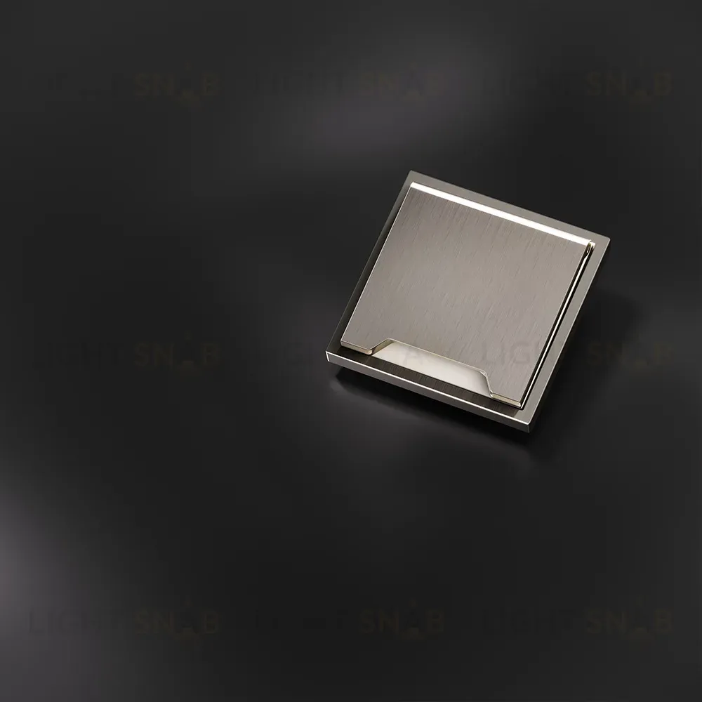 Накладка для розетки с заземлением защитными шторками и крышкой S70 Metal (никель) Voltum VLSM000811 VLSM000811
