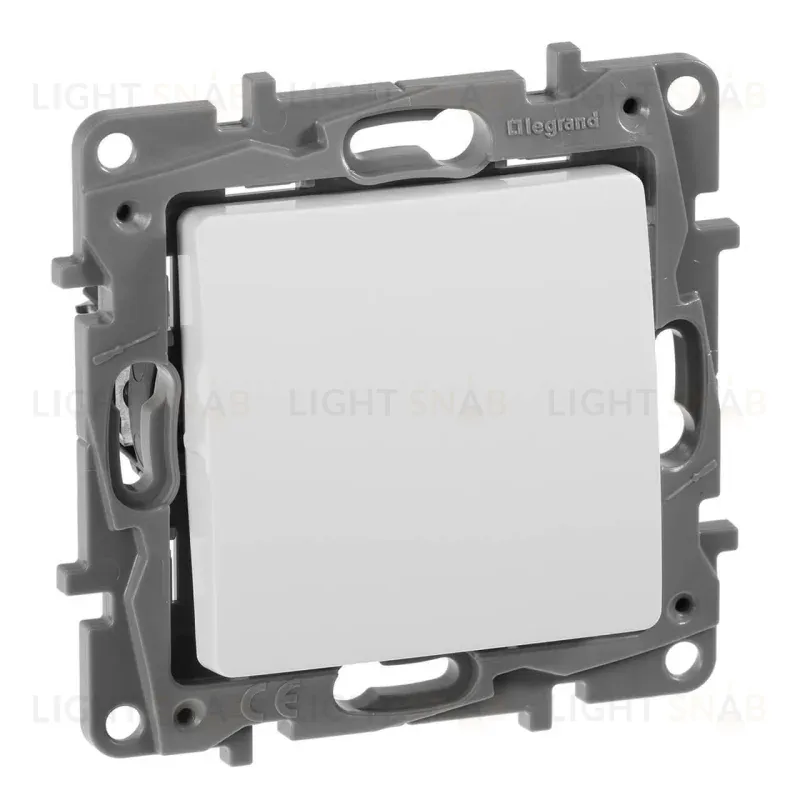 Выключатель кнопочный одноклавишный Legrand Etika 6A 250V белый 672214 672214
