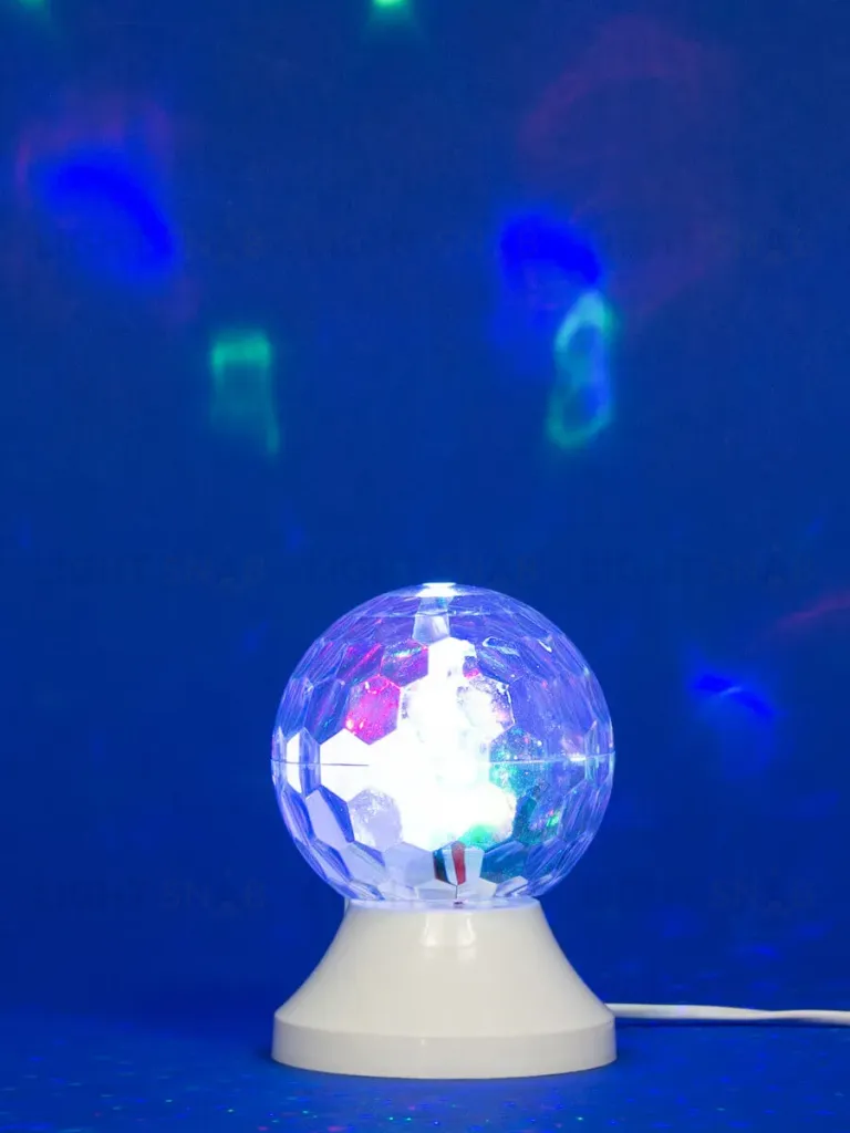 Настольная лампа Volpe ULI-Q311 3,5W/RGB WHITE UL-00002764 ULI-Q311 3,5W/RGB WHITE
