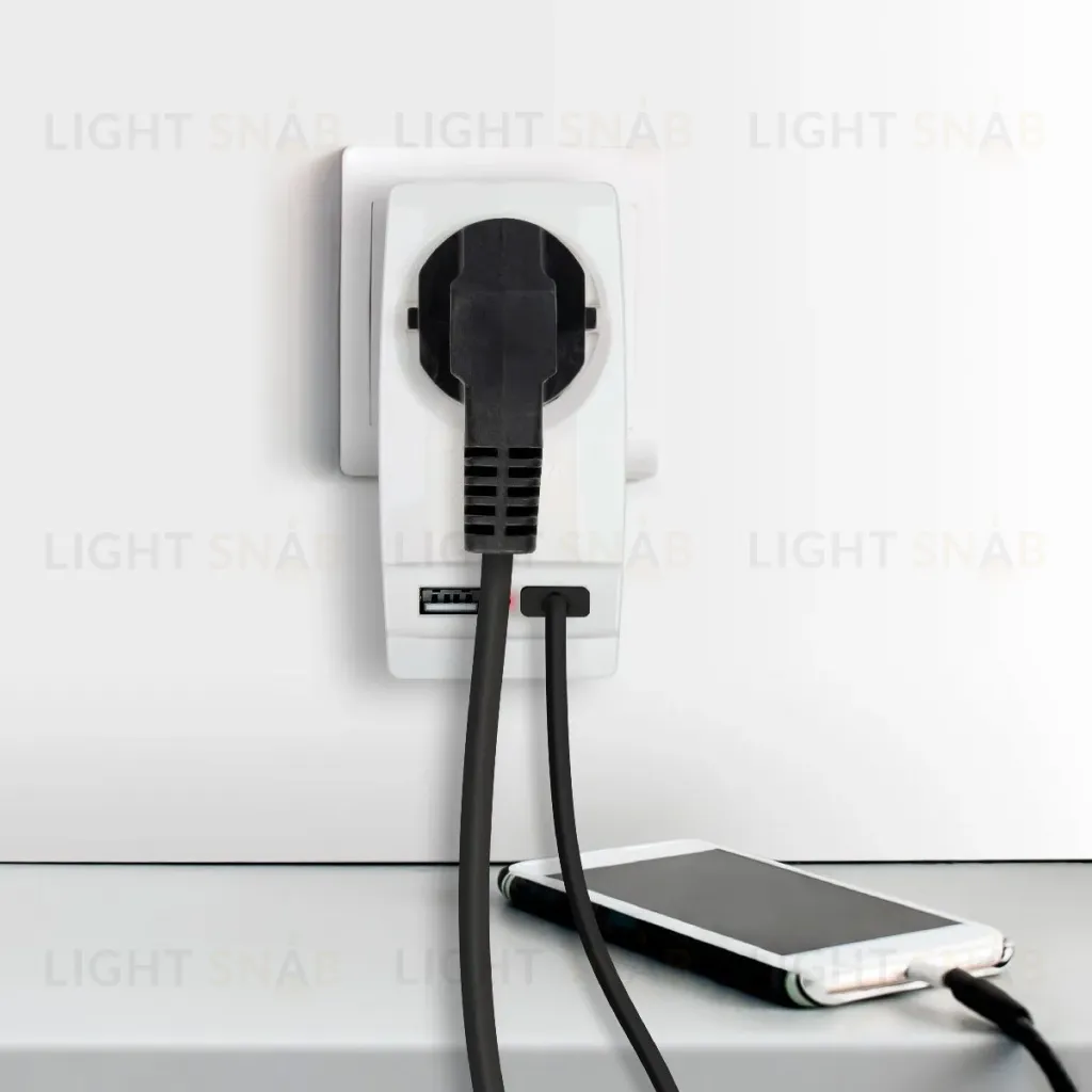 Разветвитель электрический Эра SP-1e-USB-W Б0026332 Б0026332
