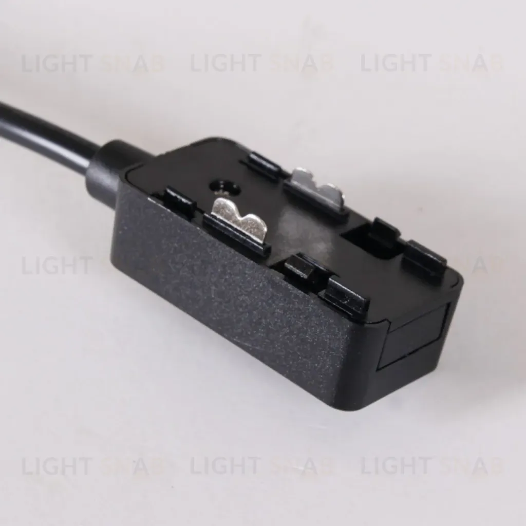 Коннектор для магнитного шинопровода Reluce RL 06302 power corner connector BK RL 06302 power corner connector BK