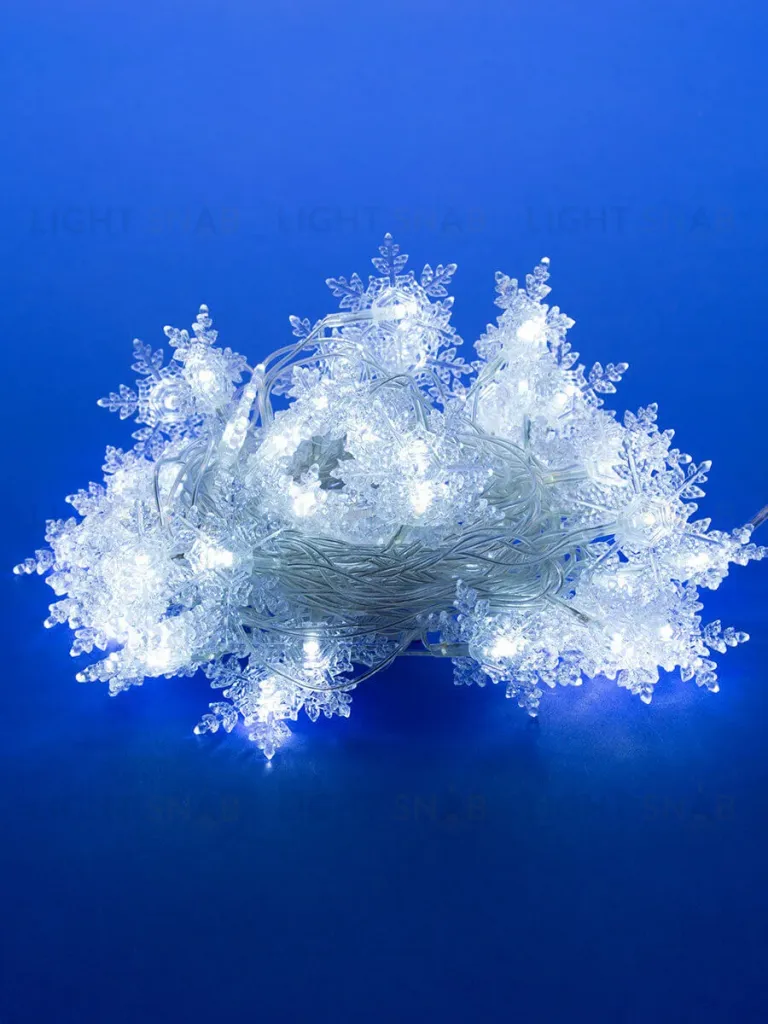 Светодиодная гирлянда (07930) Uniel сакура 220V белый ULD-S0700-050/DTA White IP20 SNOWFLAKES-1 ULD-S0700-050/DTA White IP20 SNOWFLAKES-1