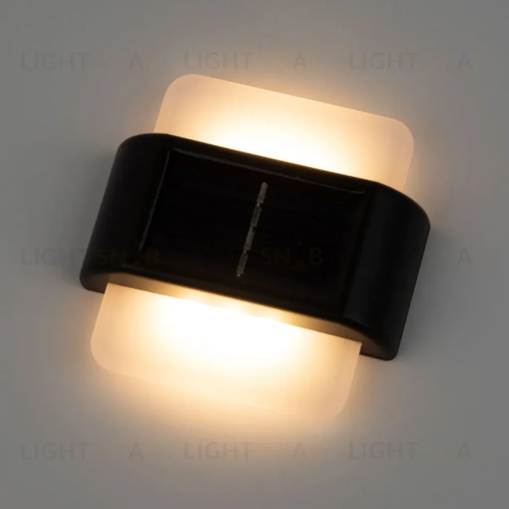 Светильник настенный на солнечной батарее Uniel USL-F-159/PM090 QUATRO UL-00011589 USL-F-159/PM090 QUATRO