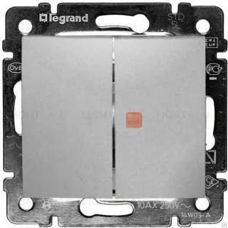 Переключатель двухклавишный Legrand Valena 10A 250V с подсветкой алюминий 770145 770145