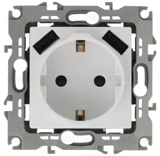Розетка 2P+E со шторками и 2xUSB Эра 12-4109-01 Б0047840 Б0047840