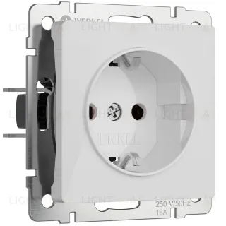 Розетка с заземлением и шторками Werkel 4690389197321 W1171141 a064012 4690389197321
