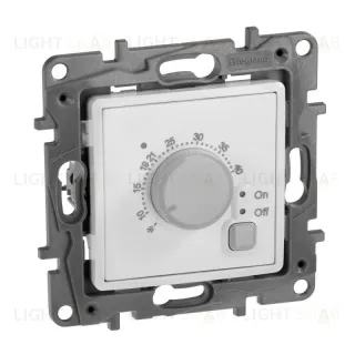 Термостат Legrand Etika с внешним датчиком для теплых полов белый 672230