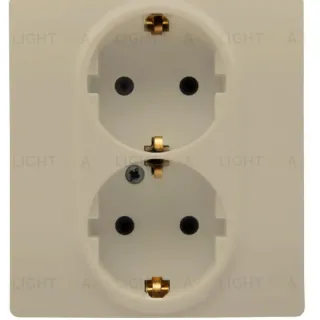 Розетка 2X2К+З Legrand Etika 16A 250V с/з со шторками безвинтовой зажим немецкий стандарт слоновая кость 672333