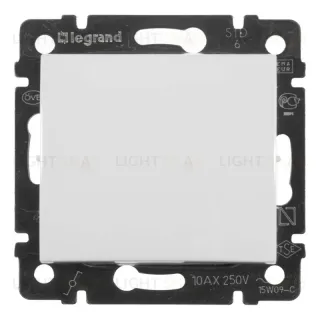Переключатель одноклавишный проходной Legrand Valena 10A 250V белый 774406