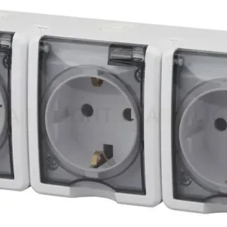 Розетка ЭРА Эксперт 3х2P+E IP54 со шторками 16A 250V 11-2406-01 Б0020722