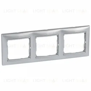 Рамка трехместная Legrand Valena Classic 694332