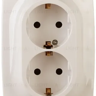 Розетка 2x2P+E Schuko со шторками Эра 12-2108-02 Б0036443