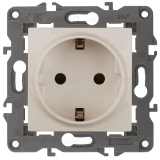 Розетка 2P+E Schuko со шторками Эра 14-2102-02 Б0034273