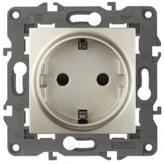 Розетка 2P+E Schuko со шторками Эра 14-2102-04 Б0034275