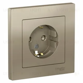 Розетка с/з со шторками, 16А, в сборе Systeme Electric AtlasDesign Шампань ATN000544