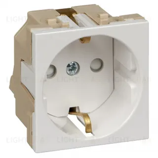Розетка "В45" С/У С ЗК для каб. кан. (250В, 16А, защ. шторки) бел. Systeme Electric RN16-113-B